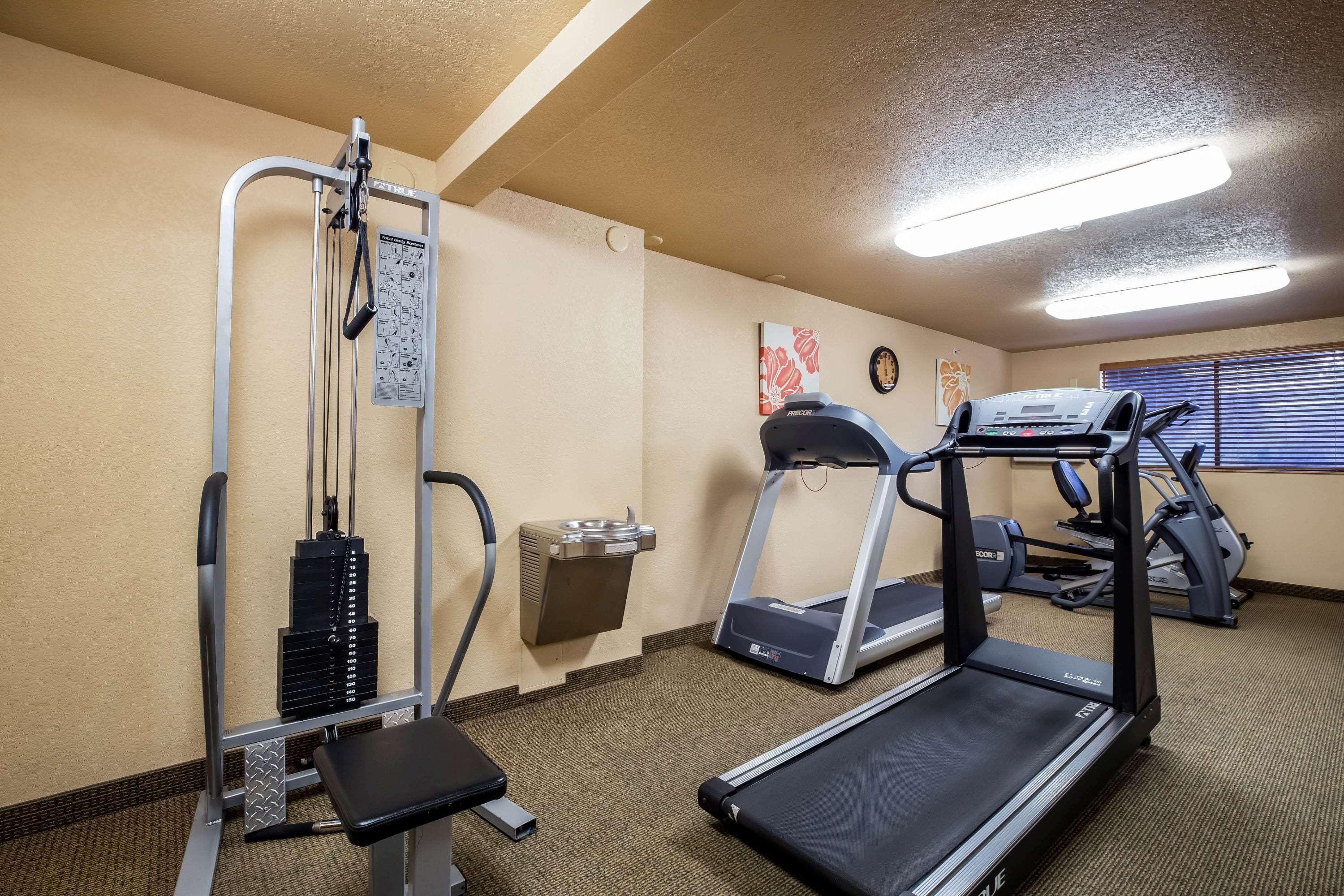 Baymont By Wyndham Yakima Riverfront Bagian luar foto