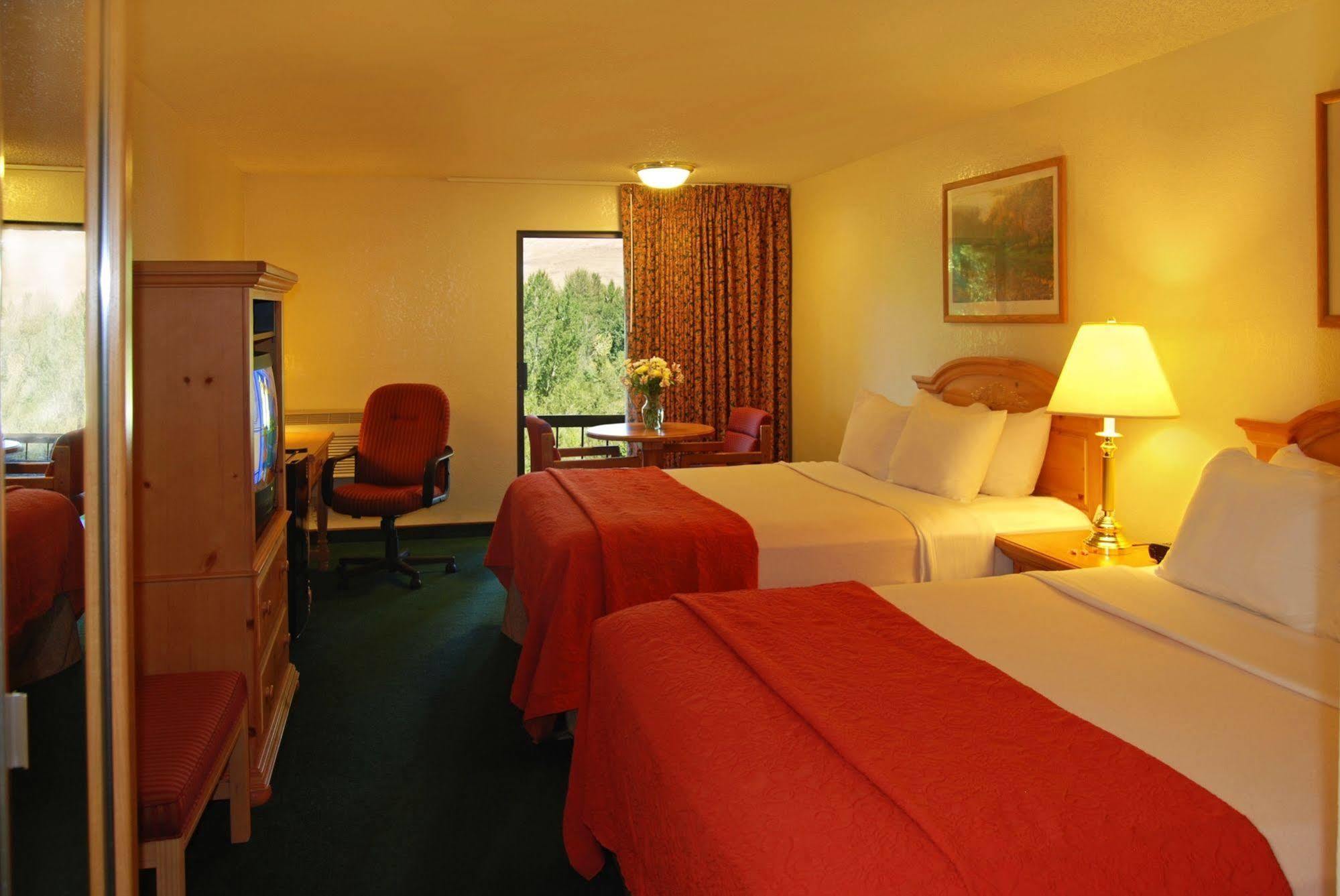 Baymont By Wyndham Yakima Riverfront Ruang foto